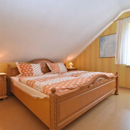 Apartment Quiet Apartment In Merlsheim With Balcony Nieheim