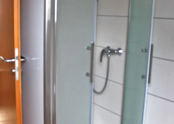 Quiet In Merlsheim With Balcony شقة Nieheim